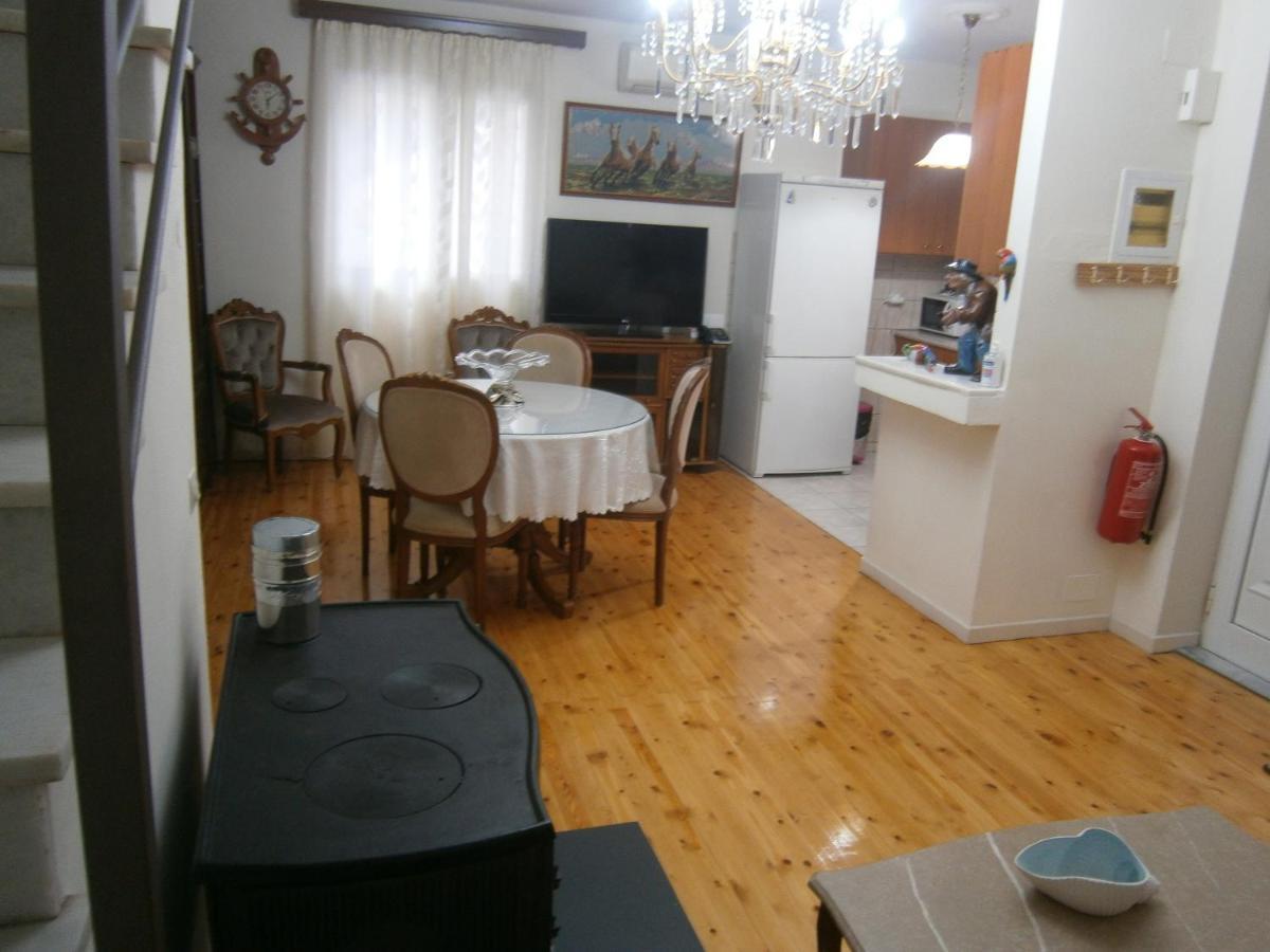 Villa Hospitality Nikiana Ngoại thất bức ảnh